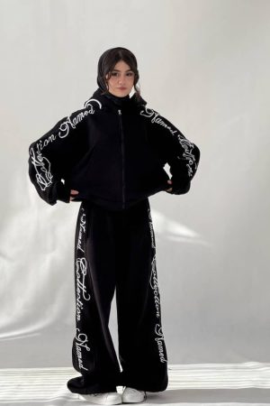 WhatsApp Image 2025-11-30 at 19.52.55 (1)